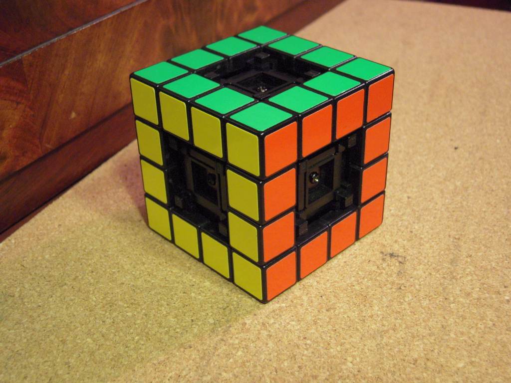 The void 4&times;4&times;4 emulated by an Eastsheen 4&times;4&times;4